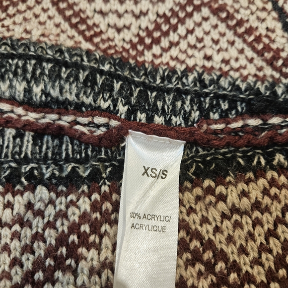 Open Front Long Knit Cardigan in Burgundy - Picture 11 of 15